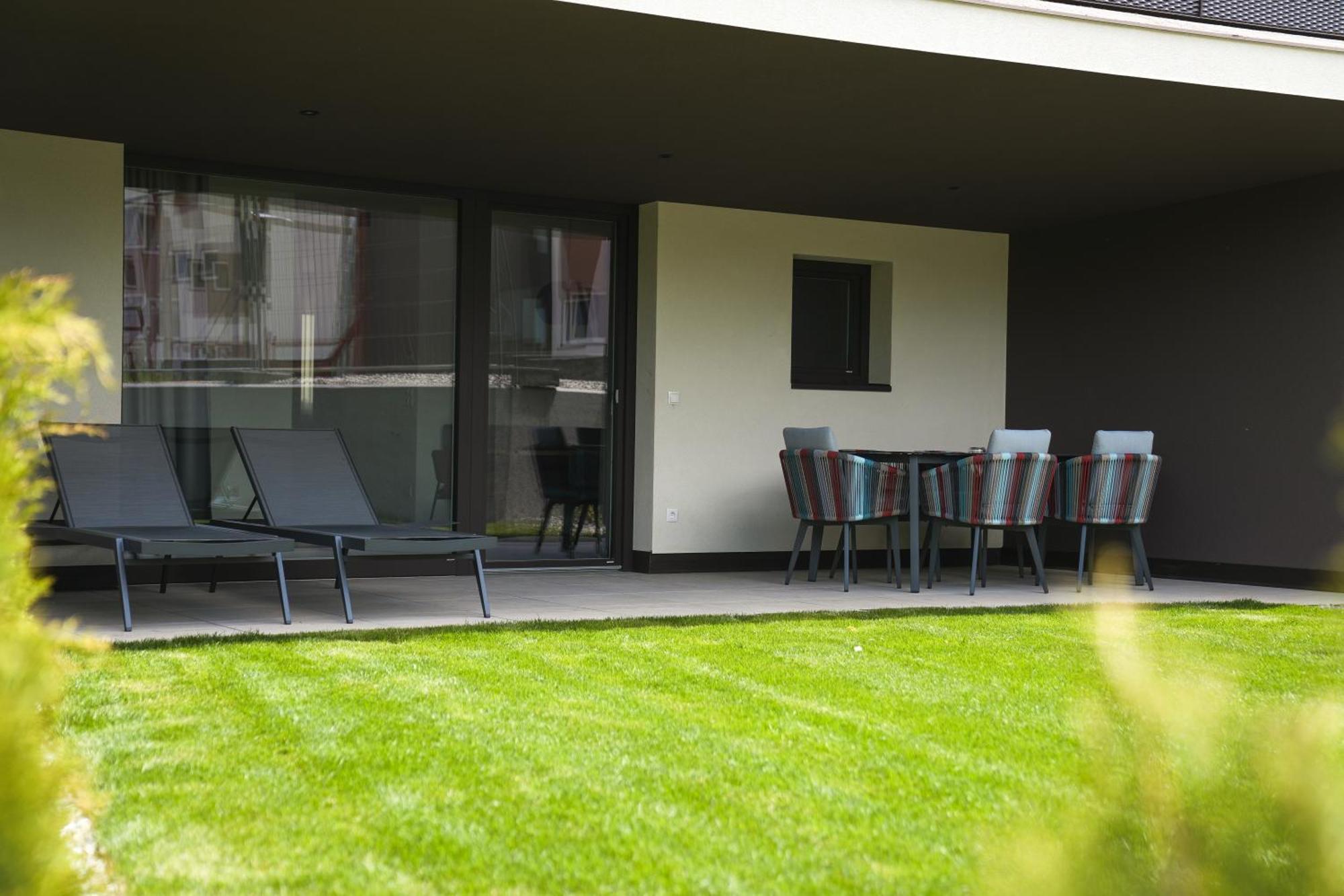 Residence Montani Laces Exterior foto